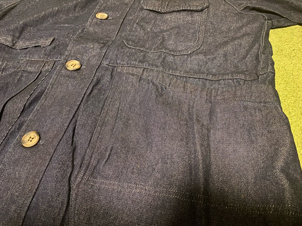 ワークマンのコットンキャンパーのアップ